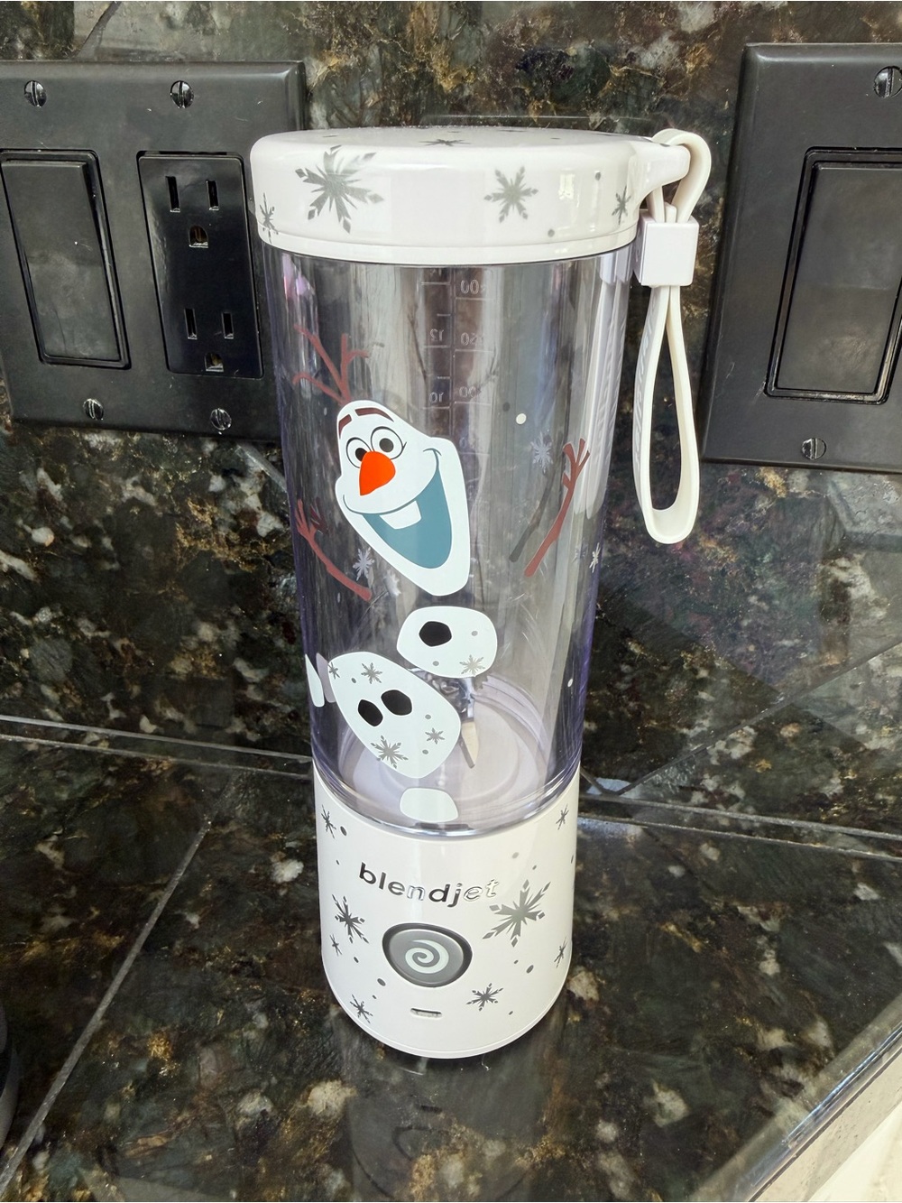 BlendJet 2 Portable Blender with Olaf Frozen Design - White